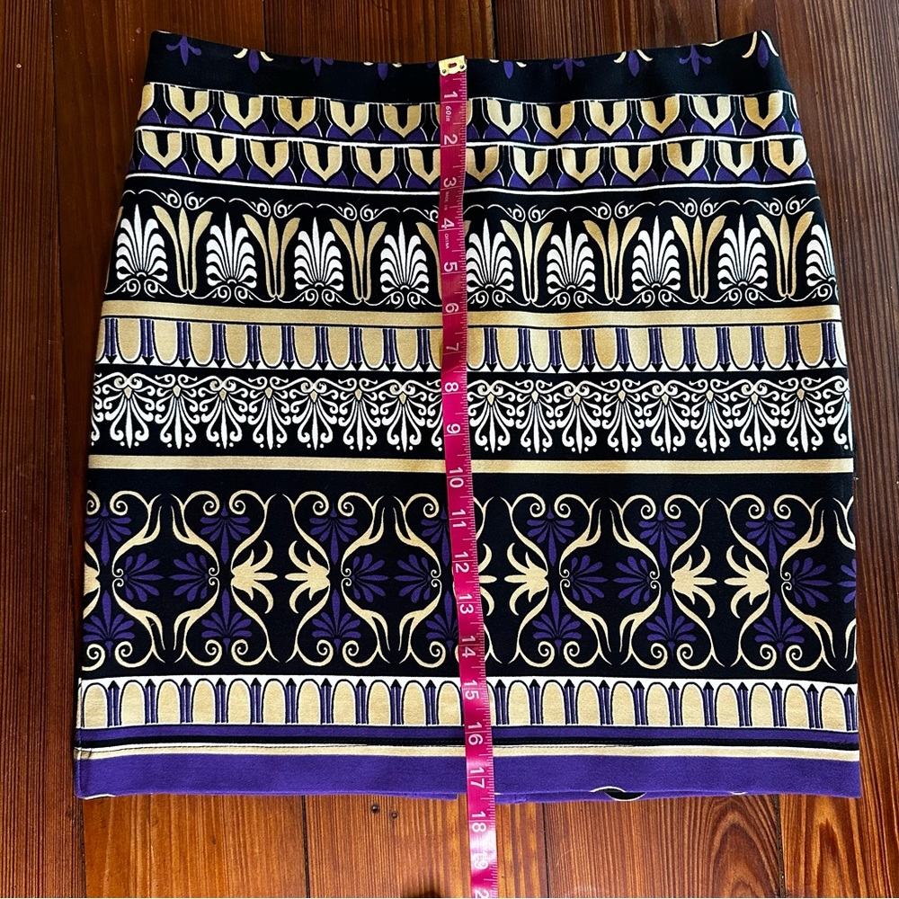J.Mclaughlin Women’s Rayon Blend Lucy Midi Skirt Pencil Skirt. Back Slit. Sz 2 - Picture 8 of 9
